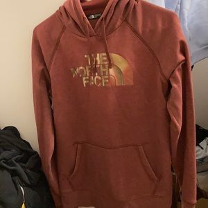 Brick red north face pullover hoodie
